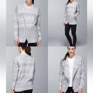 Lululemon Mula bundle wrap Heathered silver and grey measures to an 8 tag gone